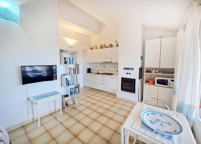 Brunetti, Sant'elmo Costa Rei Tatil Evi